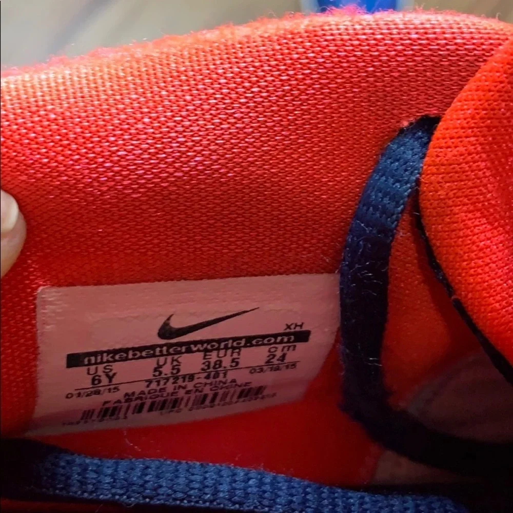 Nike Kyrie signature Shoes Youth